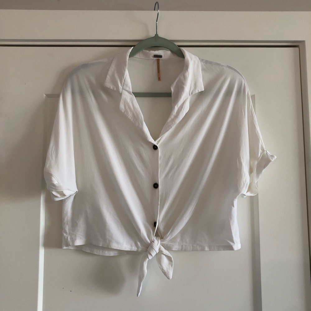 Harlow White Tie-Front Button Down Shirt